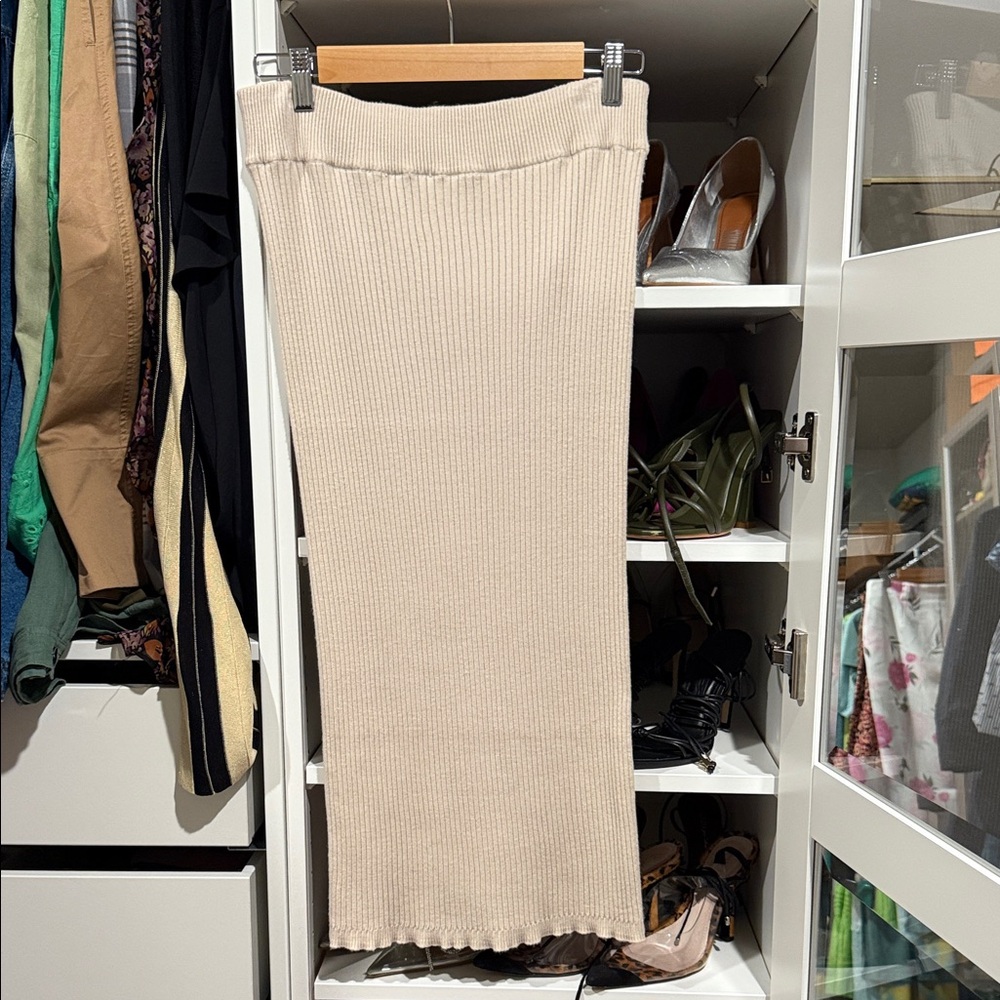 Calvin Klein Cream Ribbed Maxi Skirt